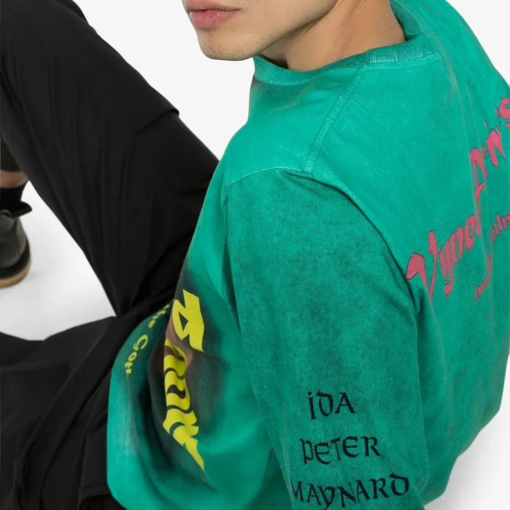 Футболка с принтом Trapped