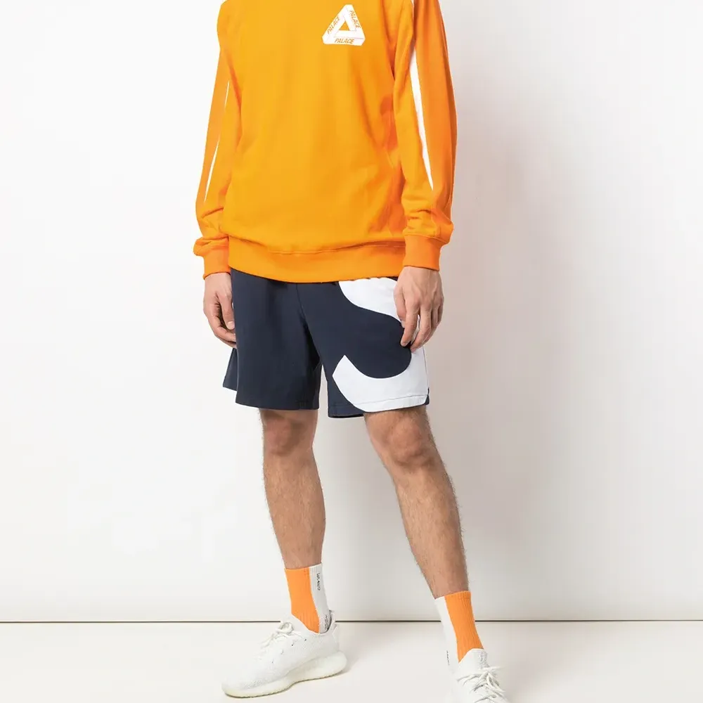 Толстовка с логотипом