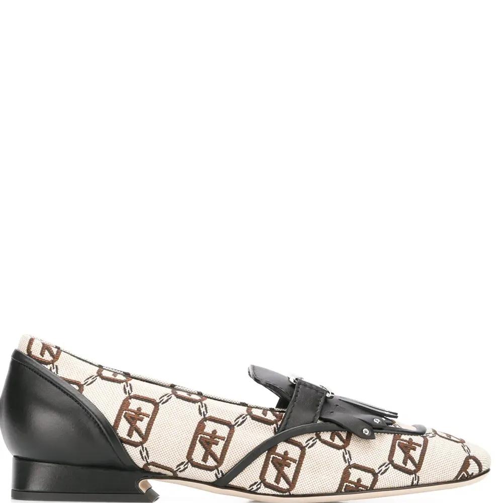 Лоферы с логотипом