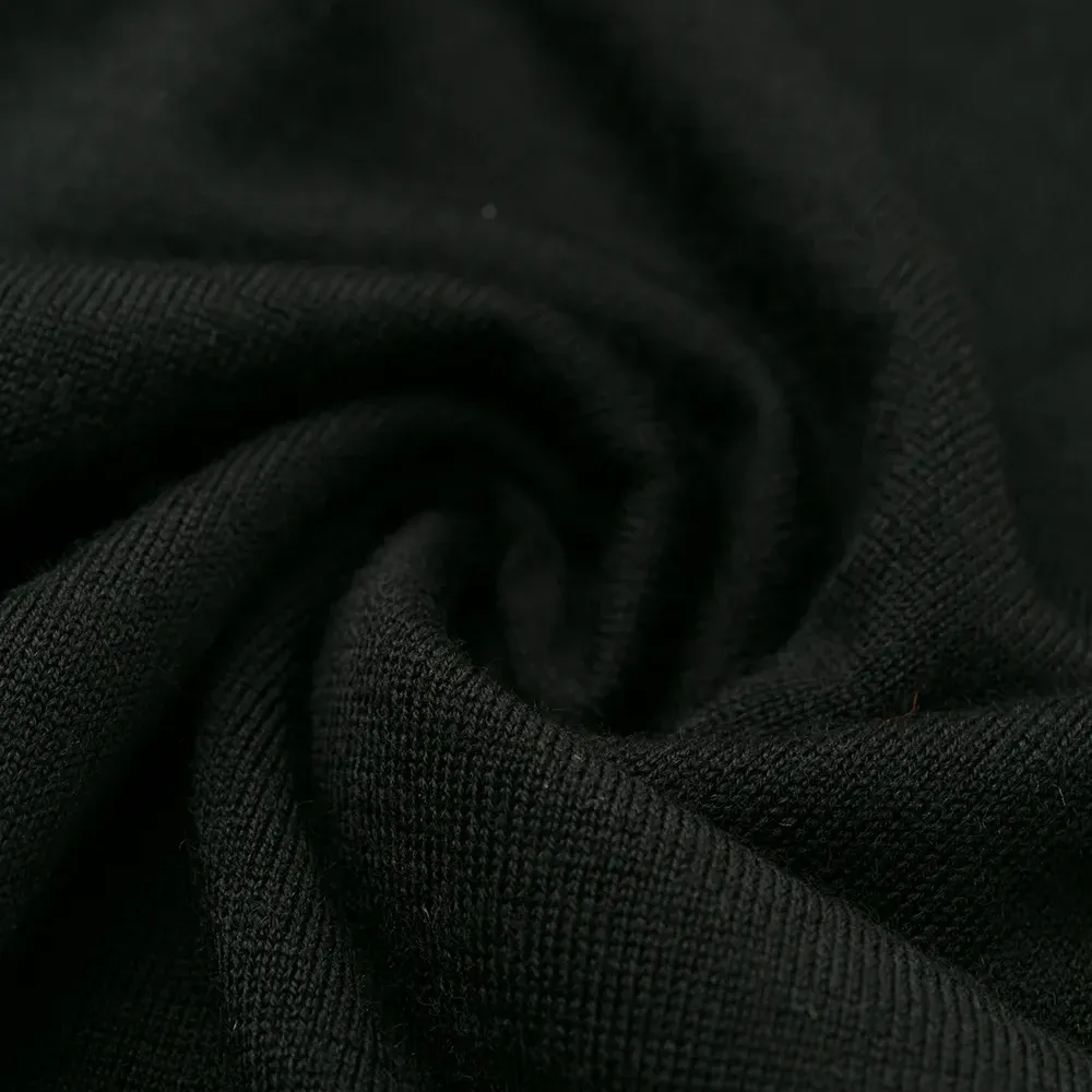 Джемпер с круглым вырезом