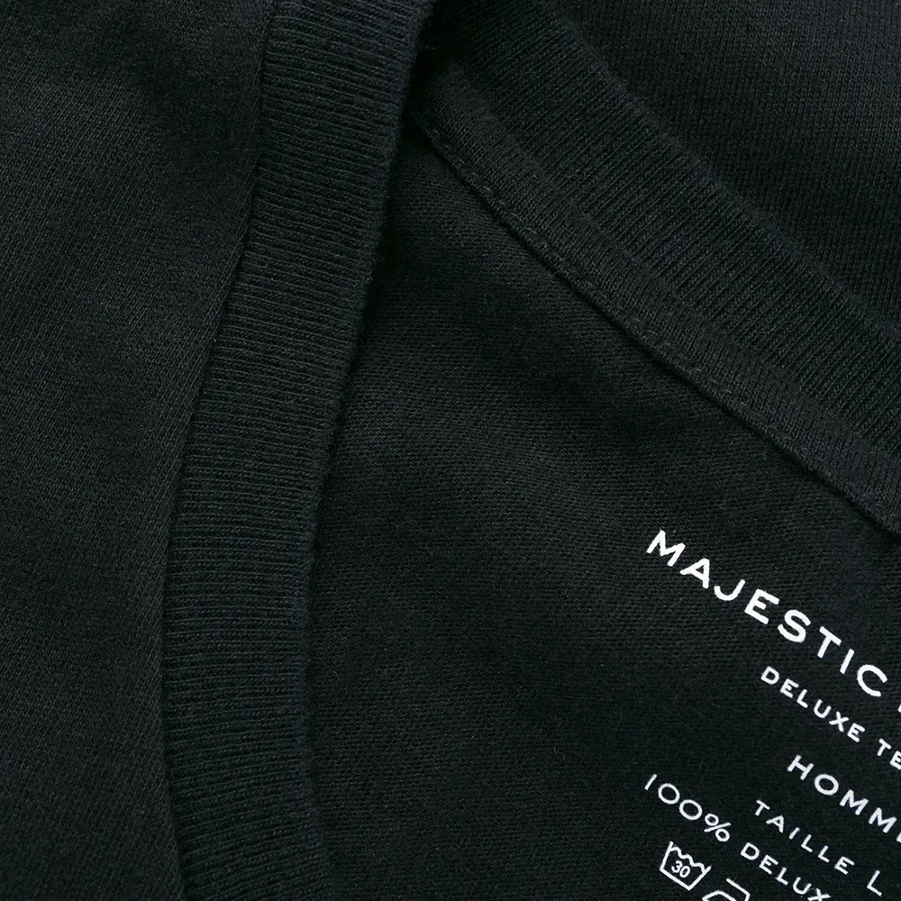 Футболка с круглым вырезом