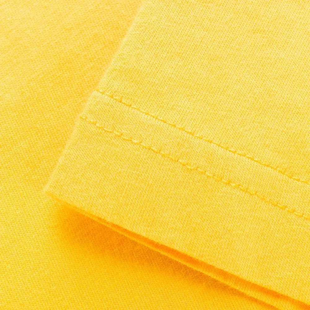 Футболка с логотипом