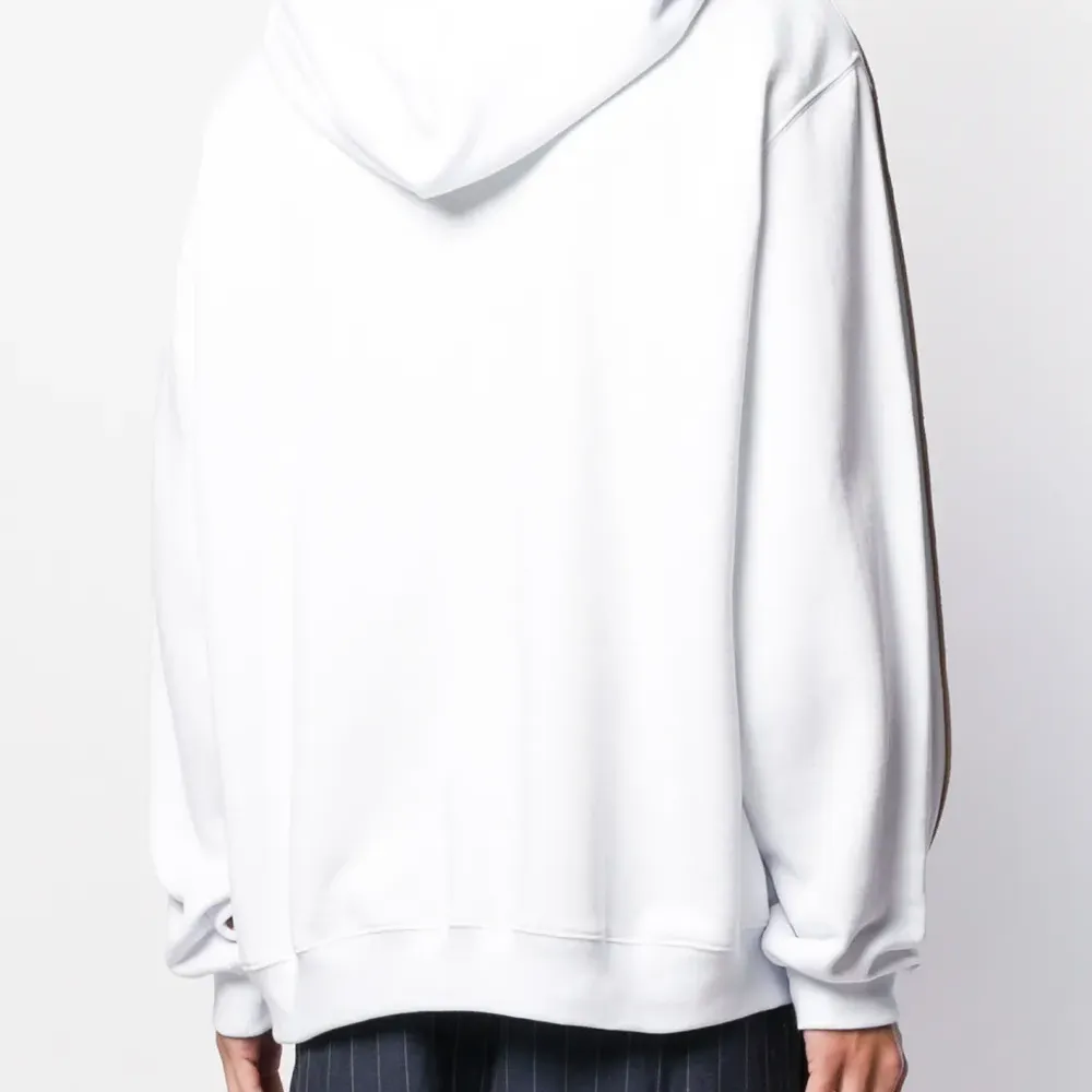 Толстовка с капюшоном и логотипом