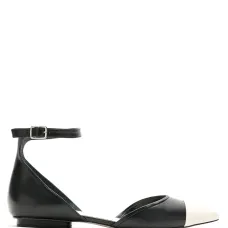 Сандалии Cisne на плоской подошве