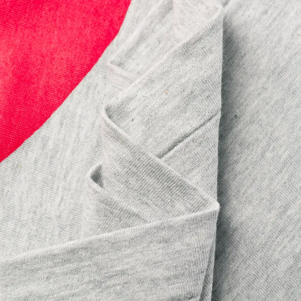 Футболка с принтом