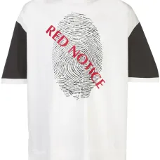 футболка с принтом Red Notice