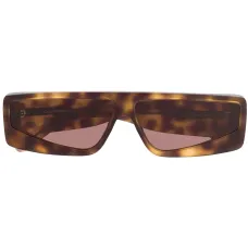 Солнцезащитные очки черепаховой расцветки