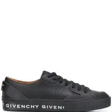 кеды с логотипом