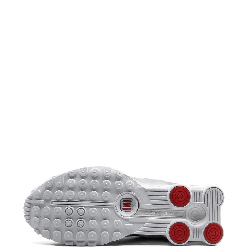 Кроссовки Shox R4