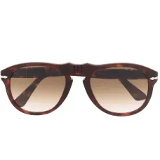 Солнцезащитные очки в оправе черепаховой расцветки