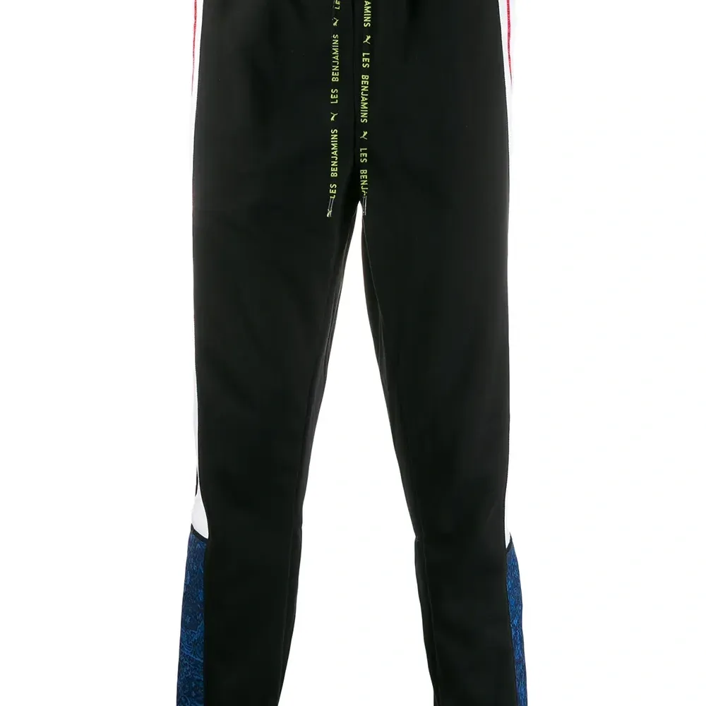 Спортивные брюки прямого кроя