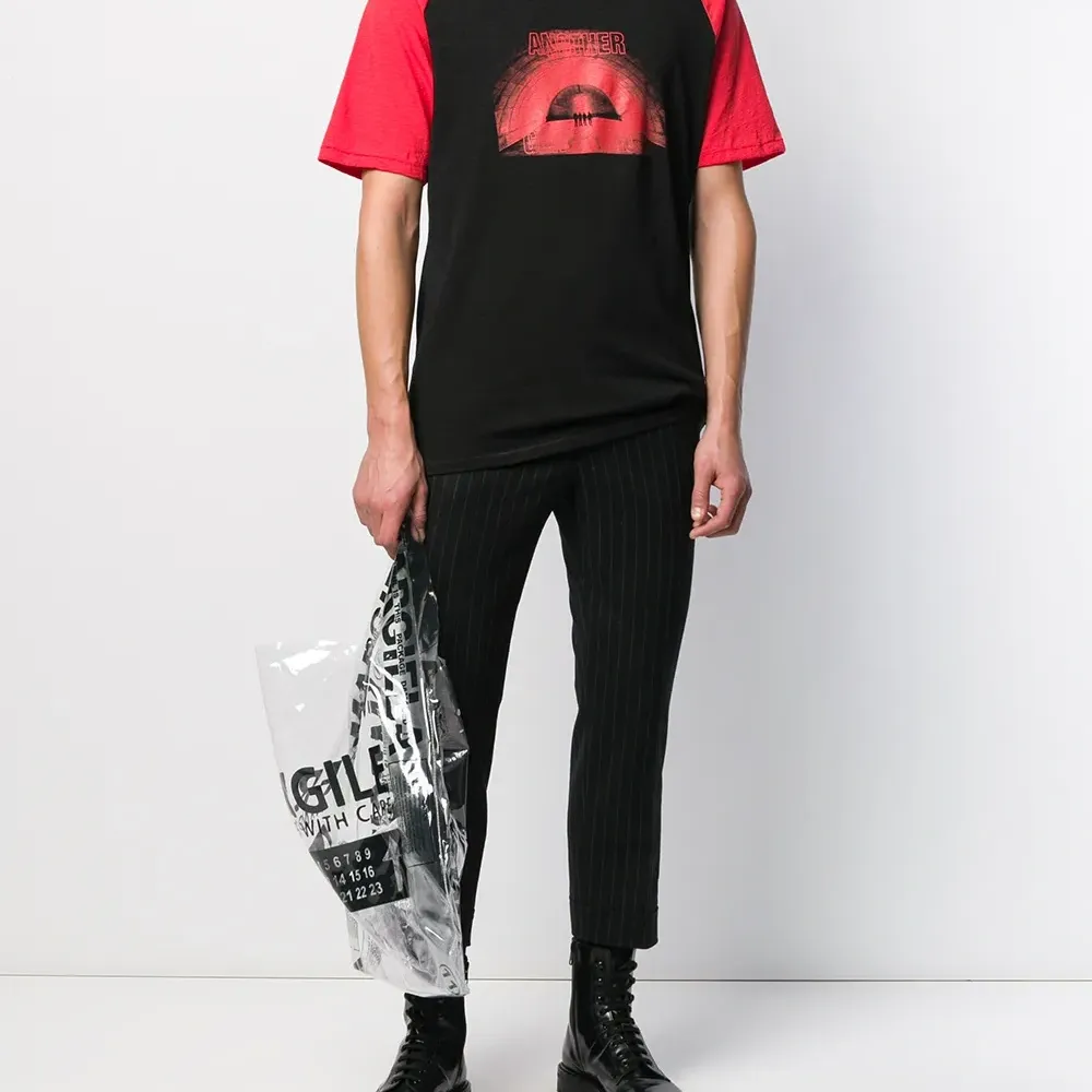 Футболка с принтом