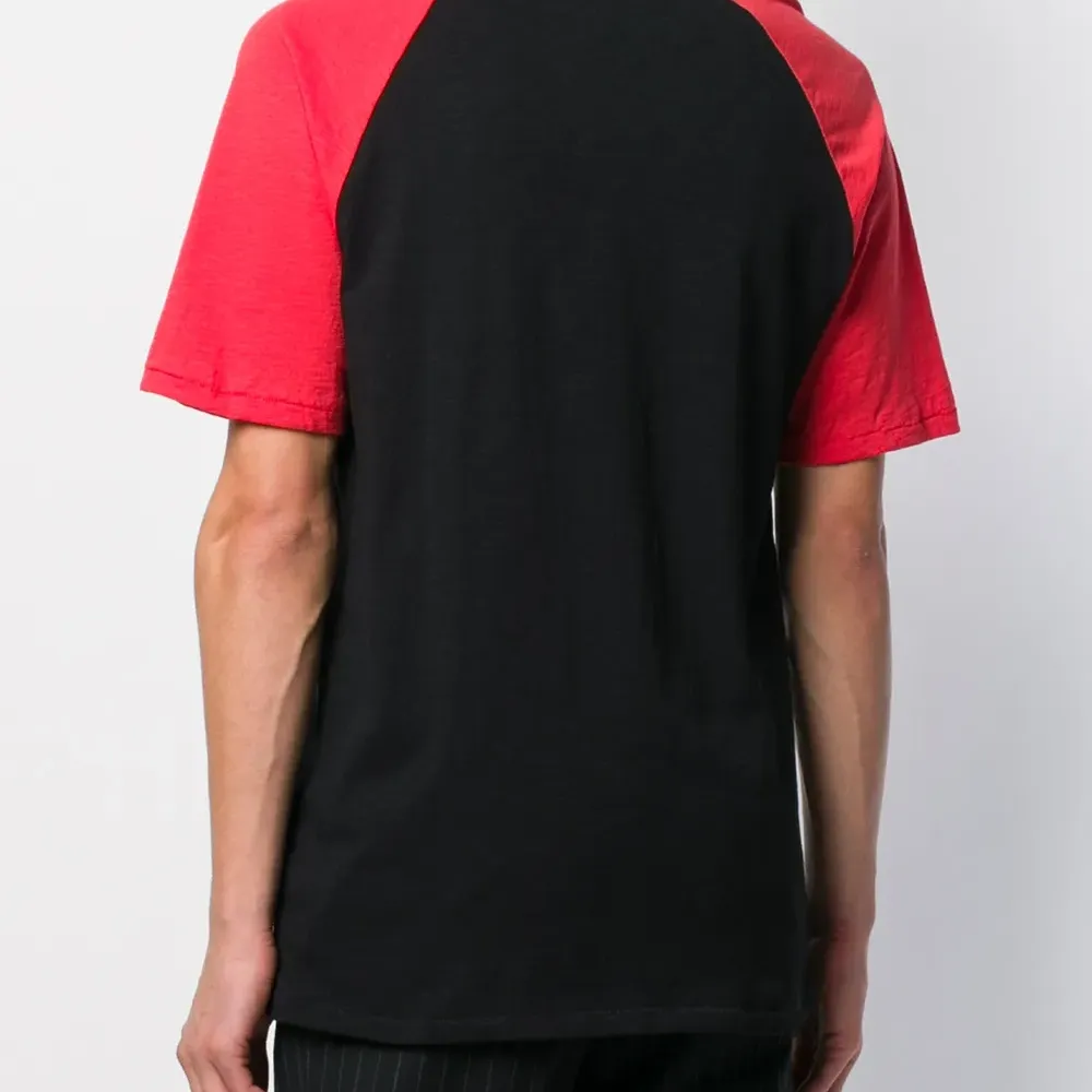 Футболка с принтом