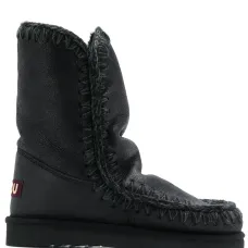 Угги с декоративной строчкой