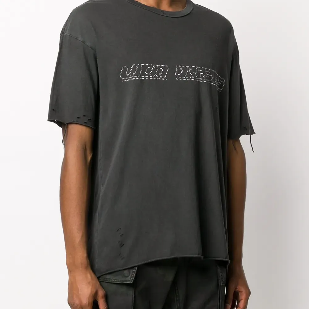 Футболка с эффектом потертости