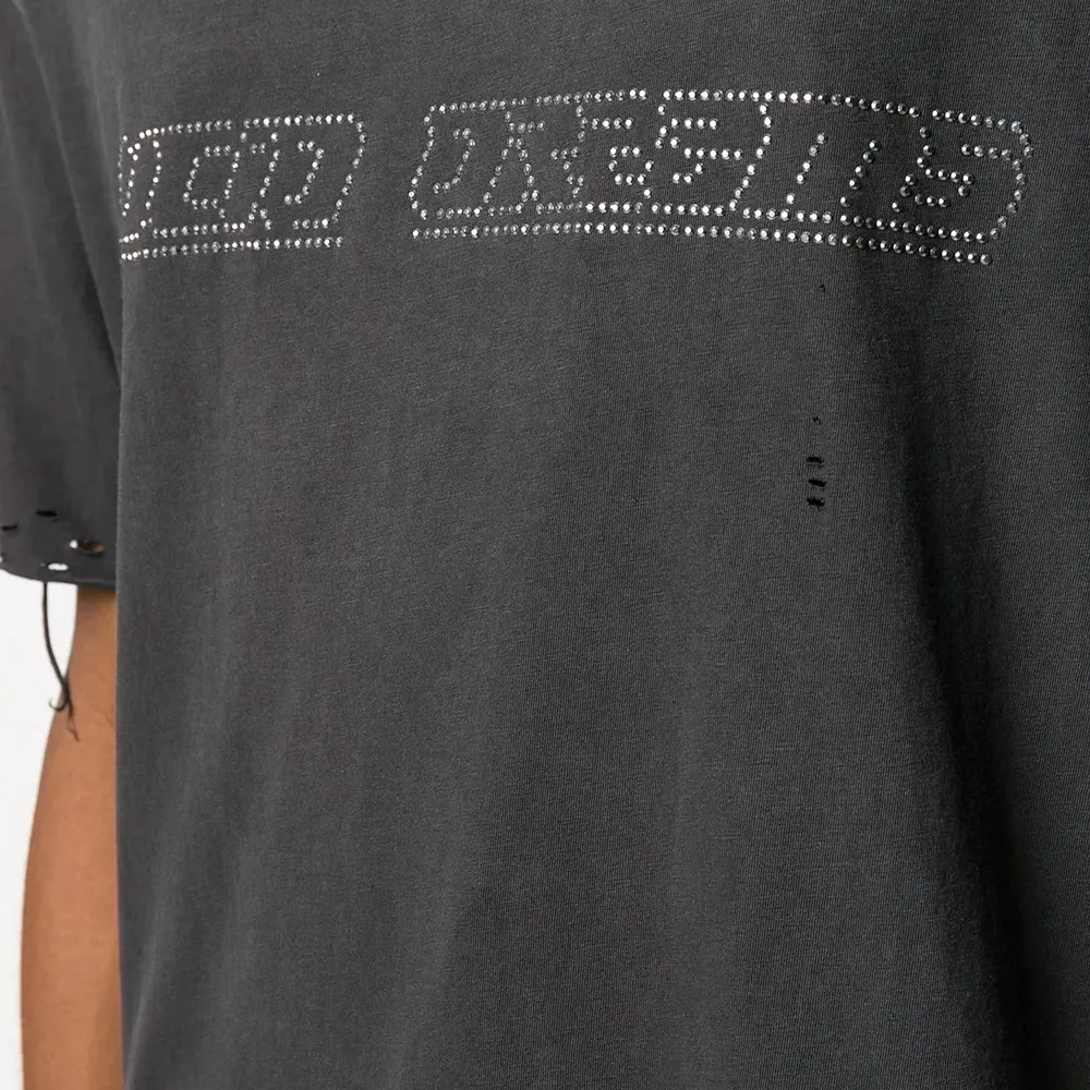 Футболка с эффектом потертости