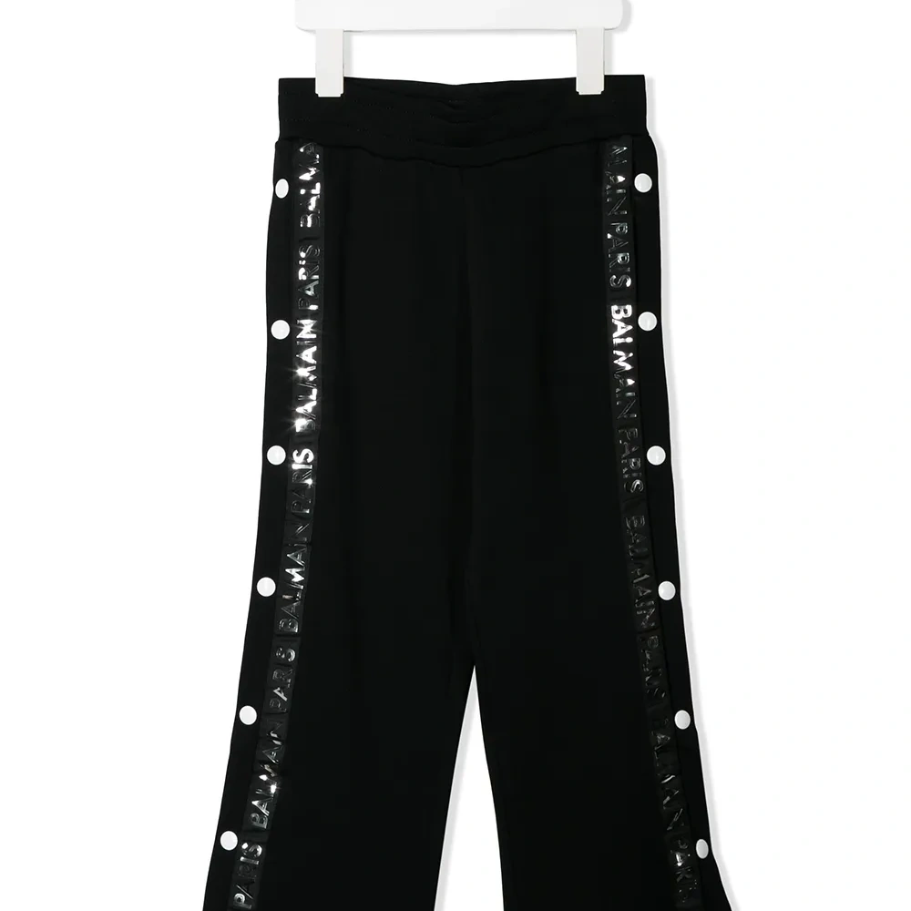 спортивные брюки с пуговицами