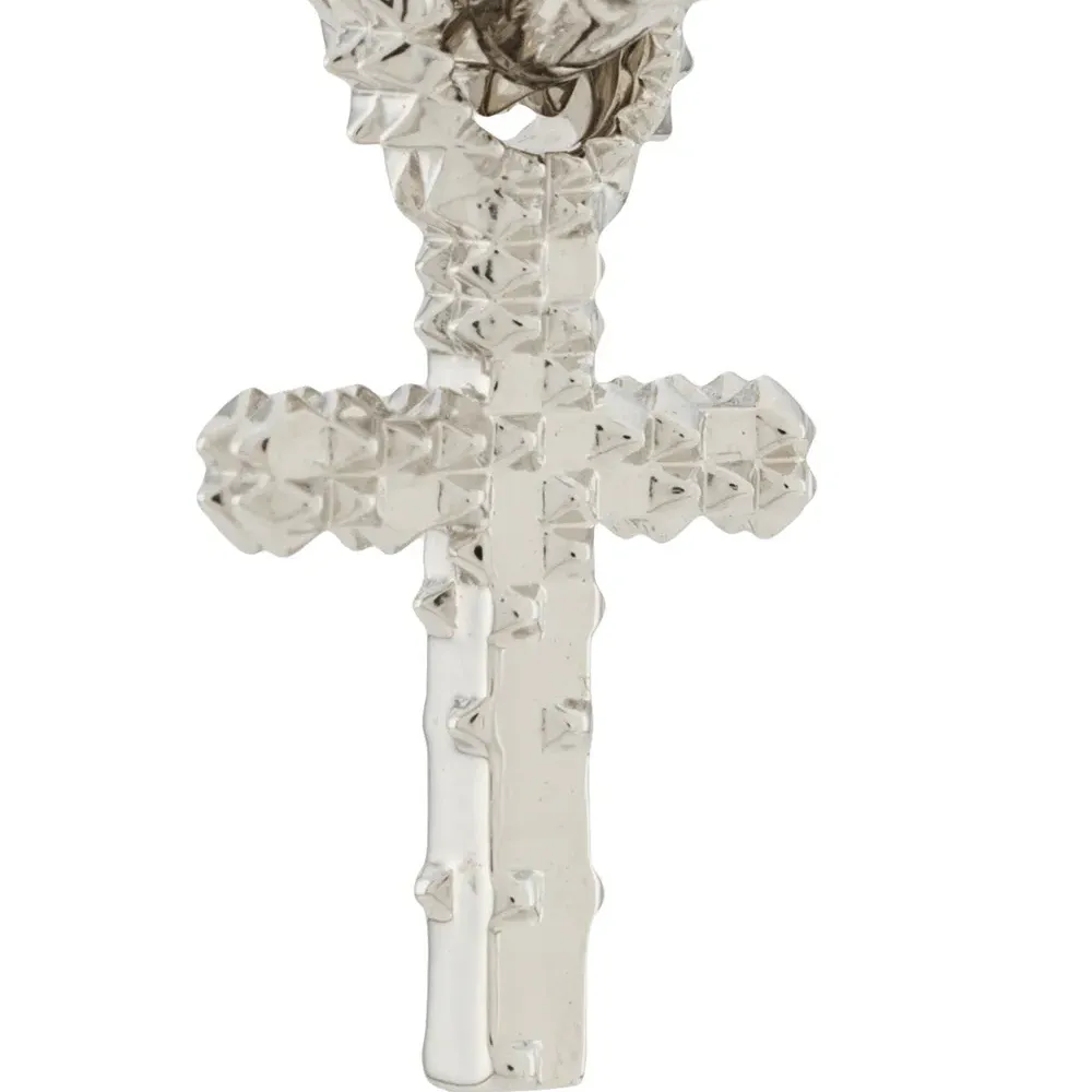 Серебряные серьги-кольца с подвесками в форме крестов