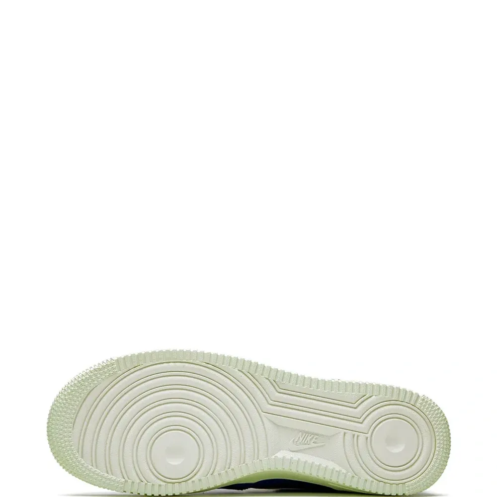 Кроссовки Air Force 1 из коллаборации с Olivia Kim