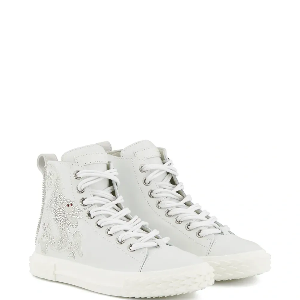 Высокие кроссовки с кристаллами