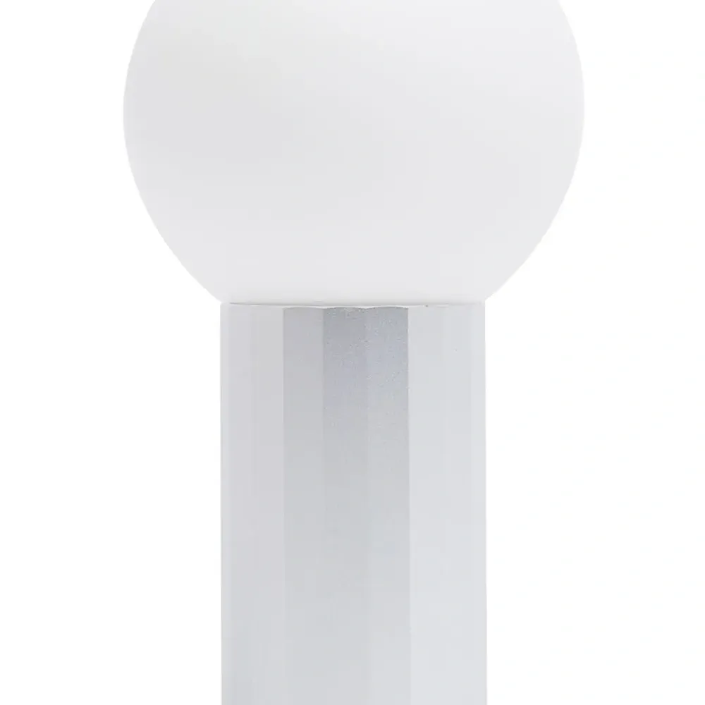 Настольная лампа