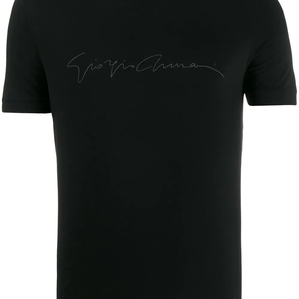 Футболка с логотипом