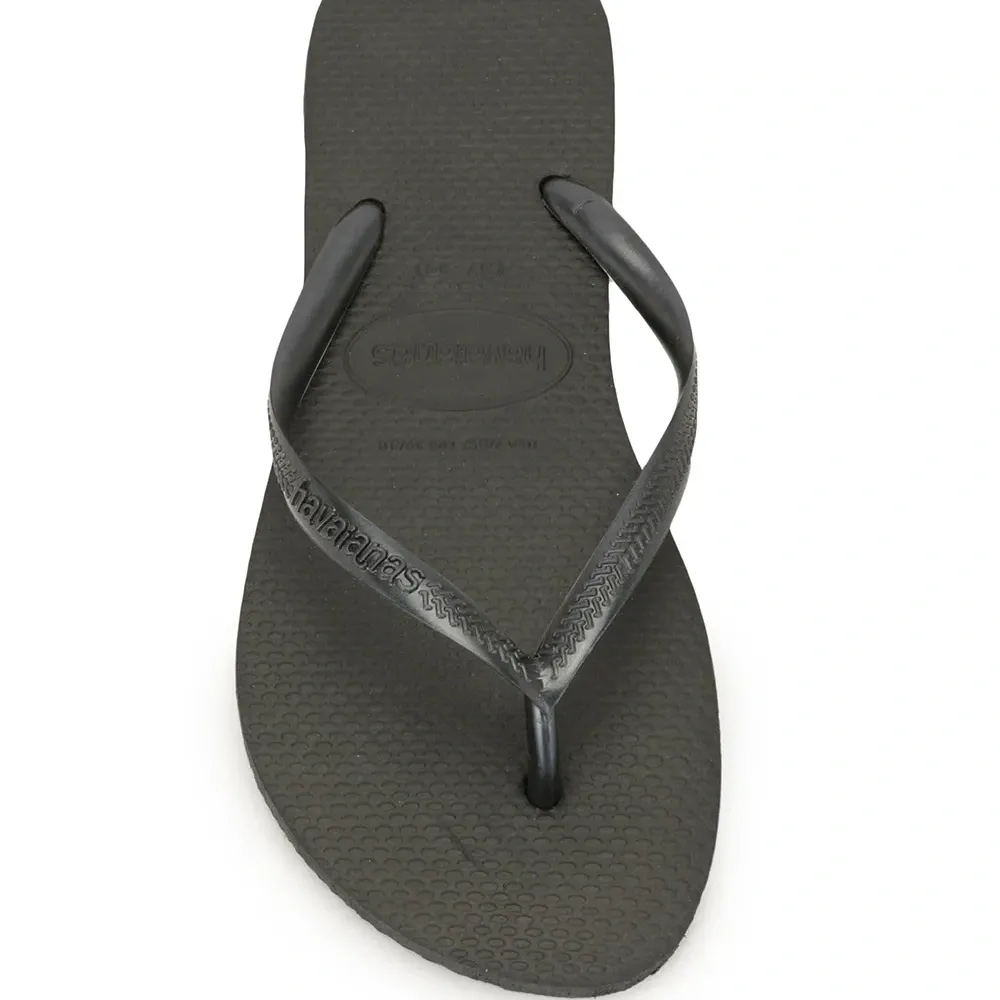 фактурные шлепанцы Slim