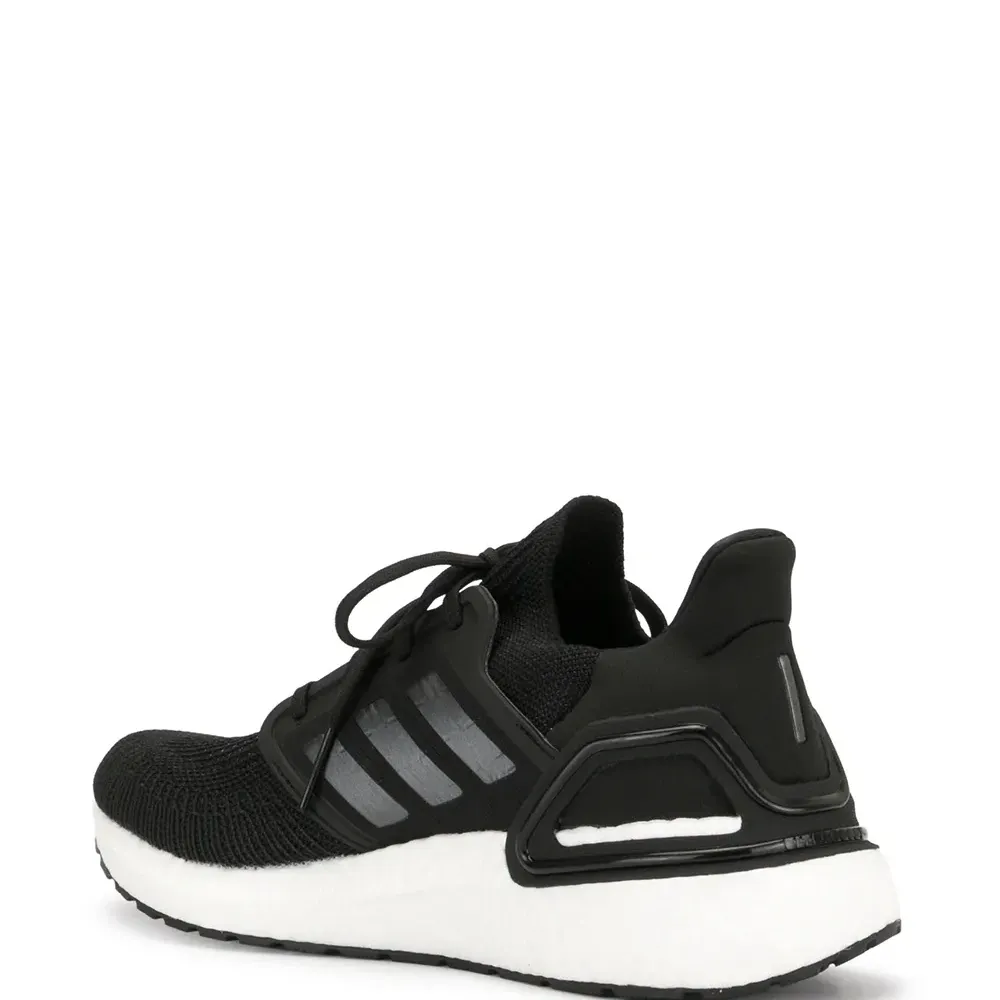 Кроссовки UltraBoost 20