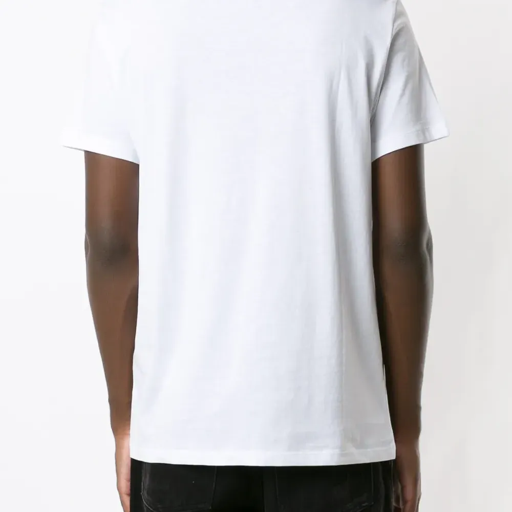 Футболка с логотипом