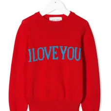 Свитер с вышивкой