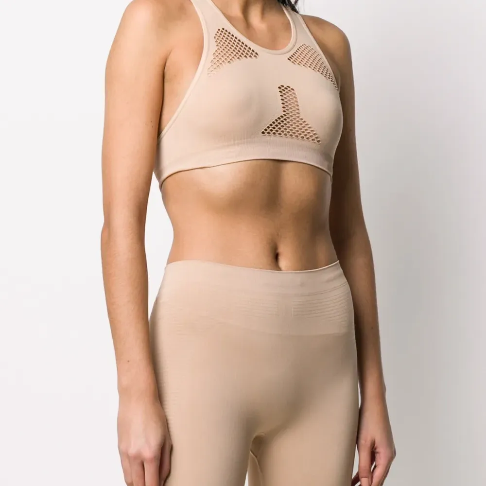 укороченный топ с сетчатыми вставками