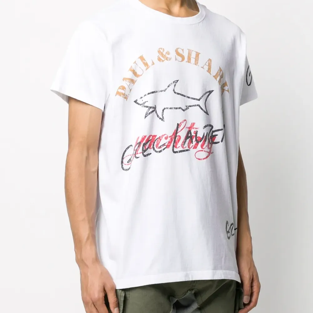 Футболка с круглым вырезом и логотипом