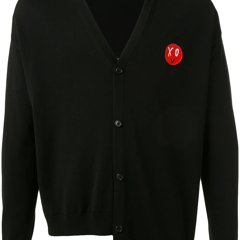 Кардиган асимметричного кроя с нашивкой-логотипом