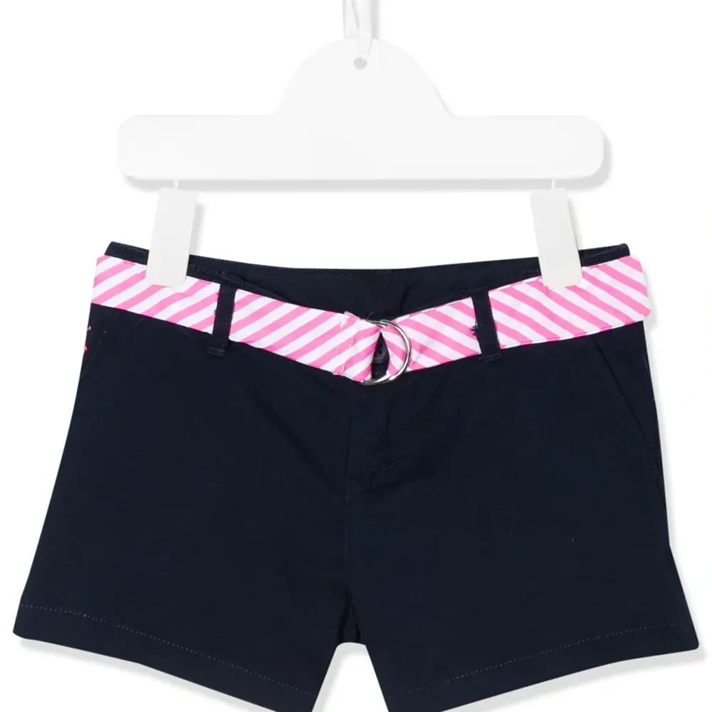 Шорты с поясом в полоску