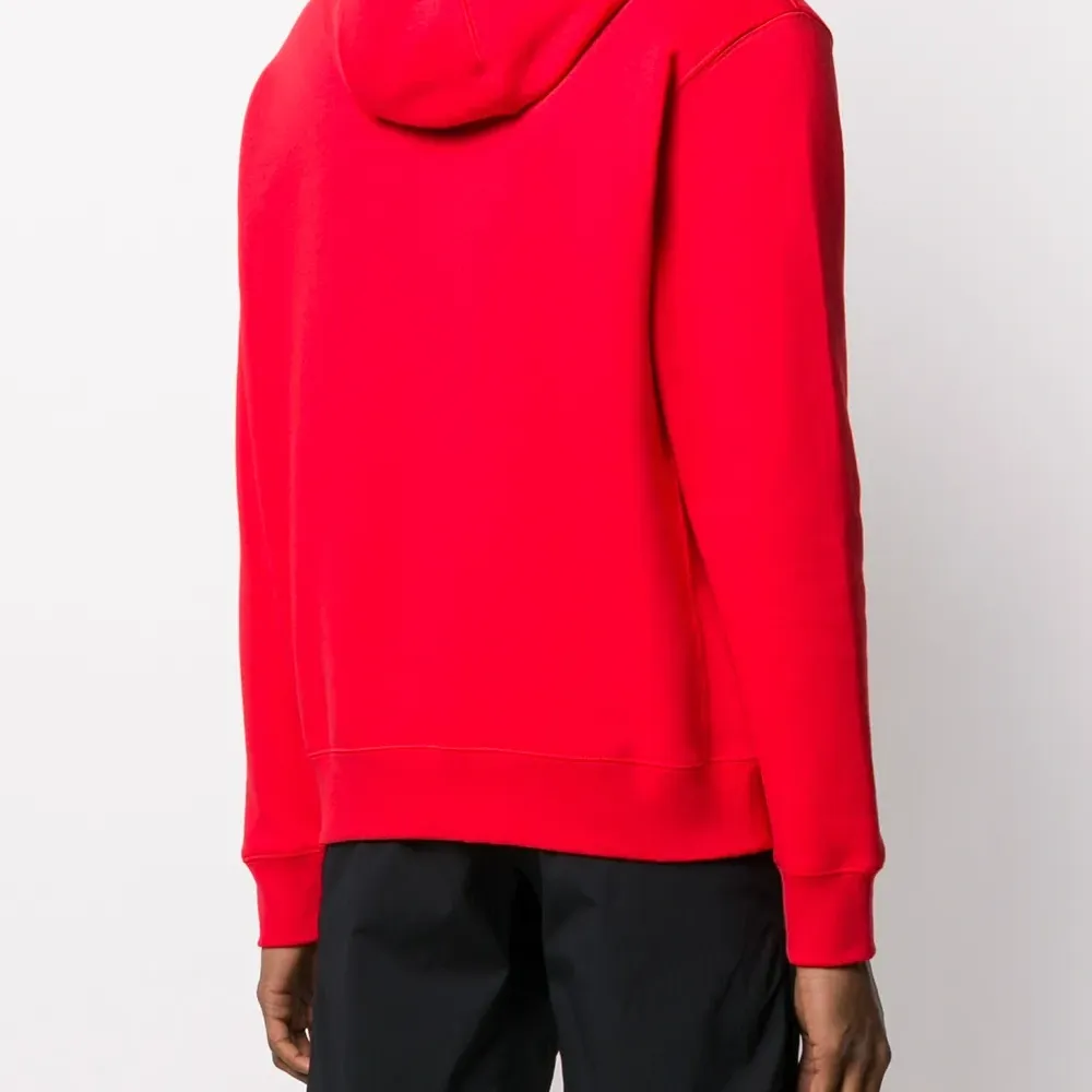 Худи с вышитым логотипом Худи с вышитым логотипом