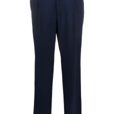 Строгие брюки кроя слим