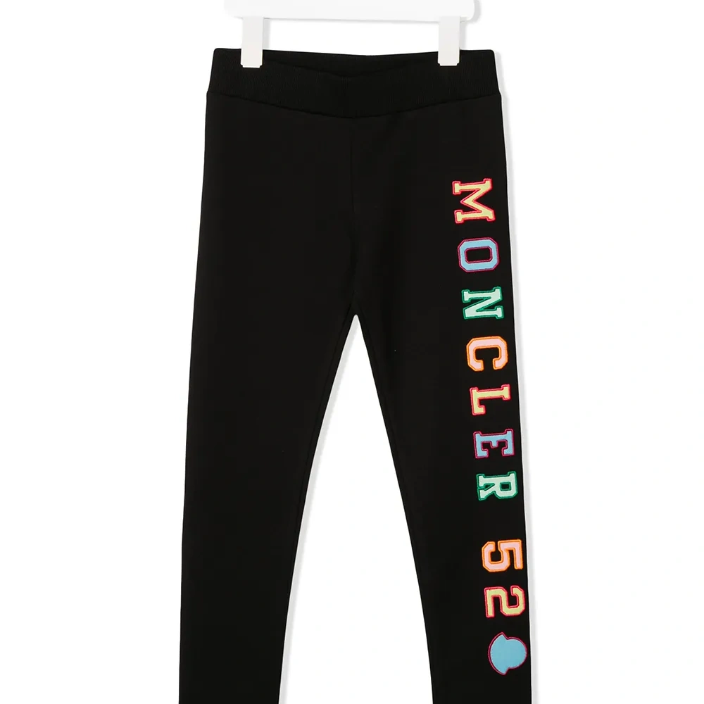 легинсы с вышитым логотипом