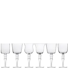 Шесть бокалов для вина