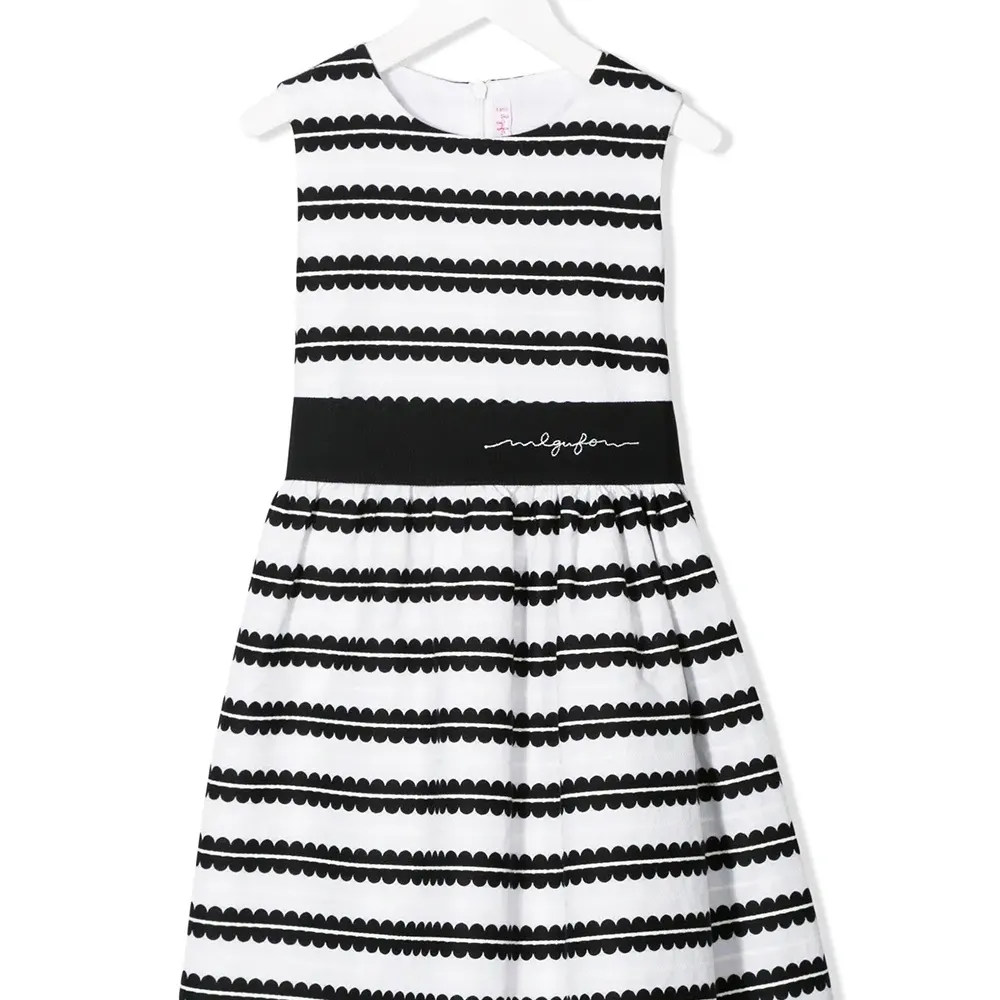 Жаккардовое платье в полоску