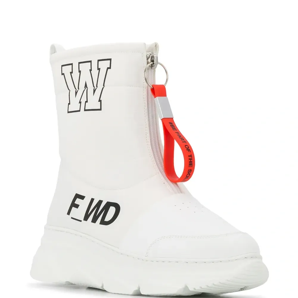 Ботинки с логотипом