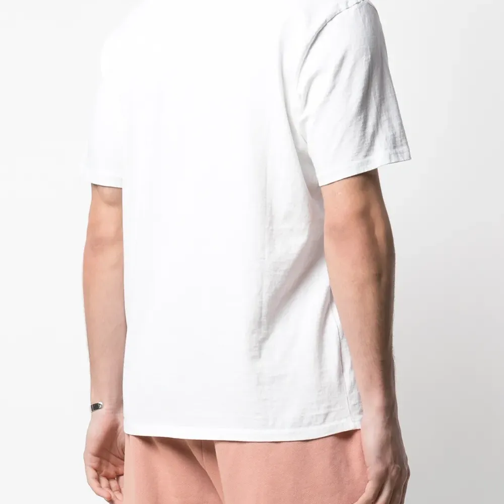 Футболка с карманом