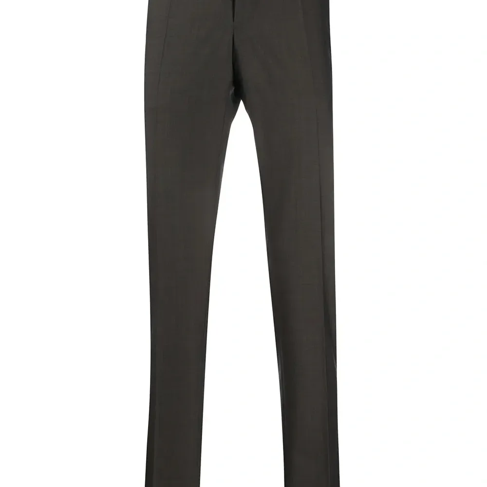 Брюки кроя слим Брюки кроя слим