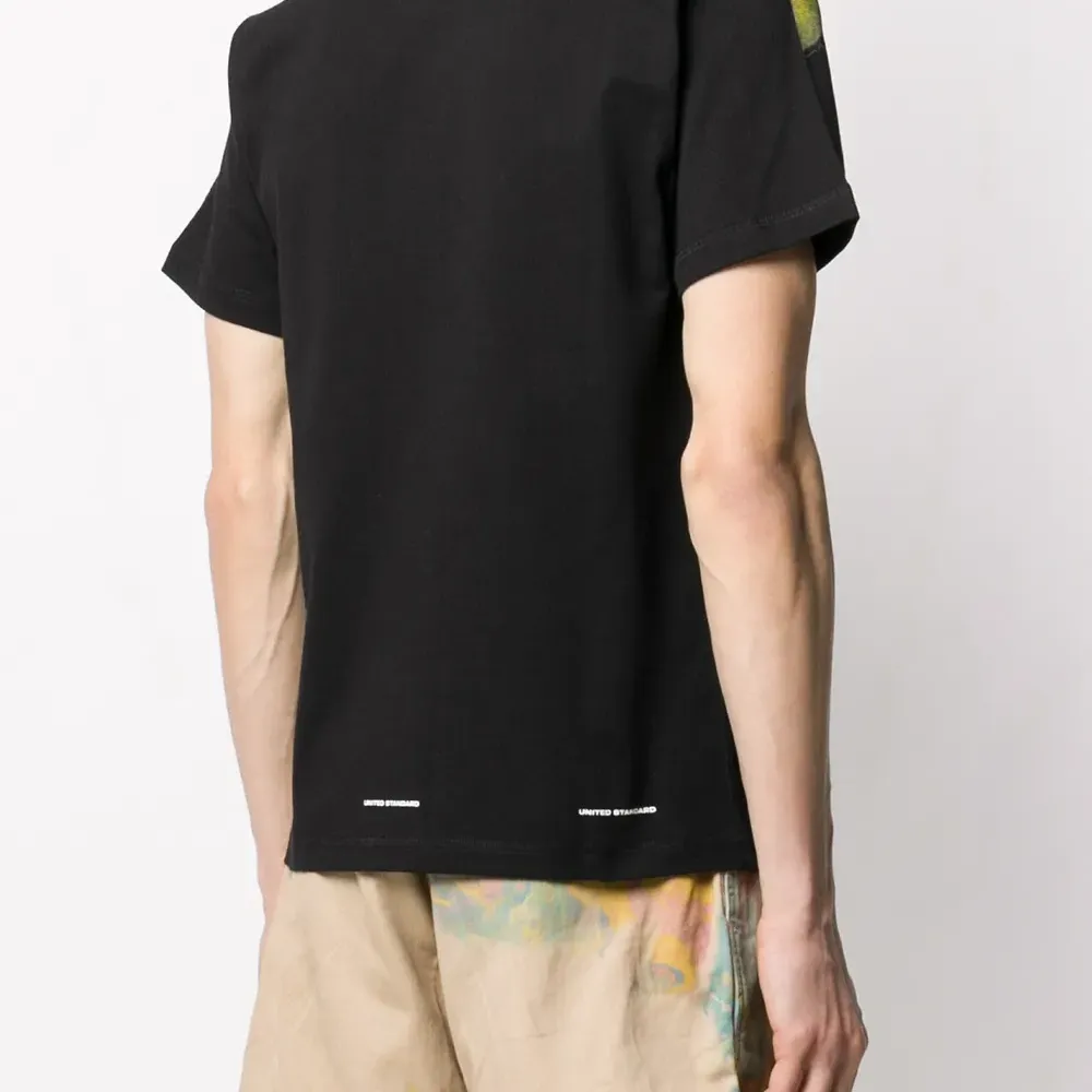 Футболка с принтом