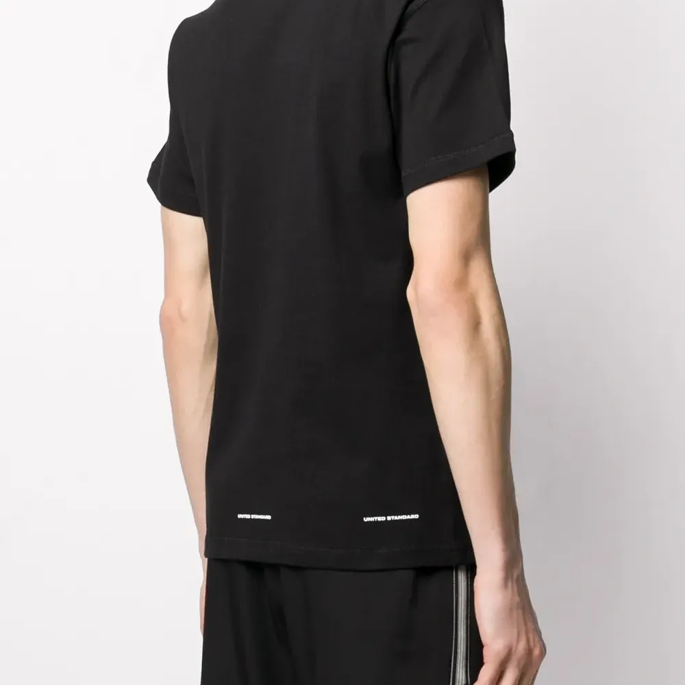 Футболка с принтом