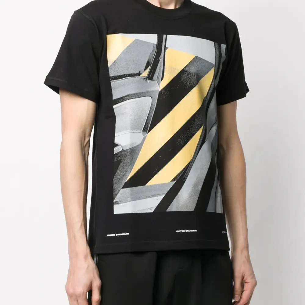 Футболка с принтом