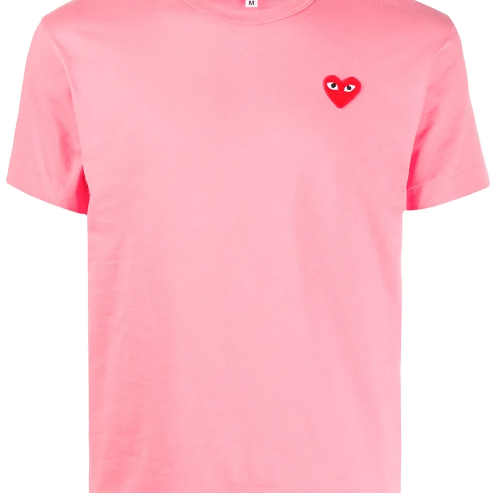 Футболка с вышивкой