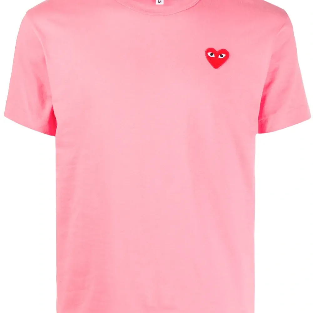 Футболка с вышивкой