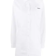 Платье-рубашка с вышитым логотипом