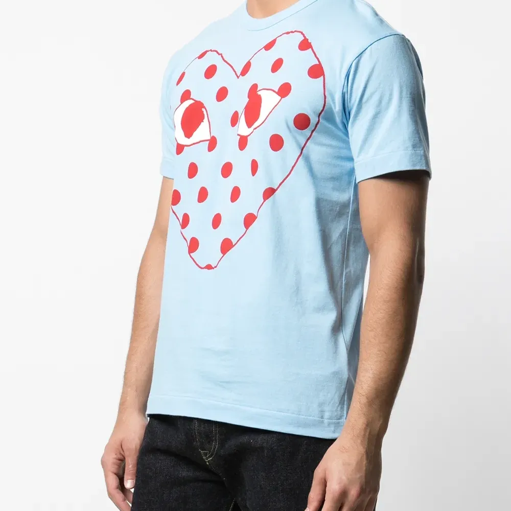 Футболка с логотипом