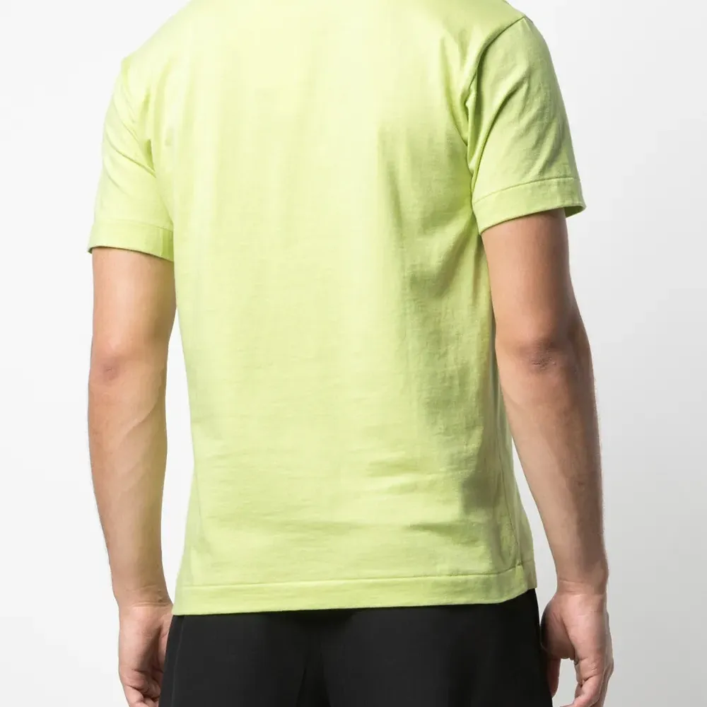 Футболка с логотипом